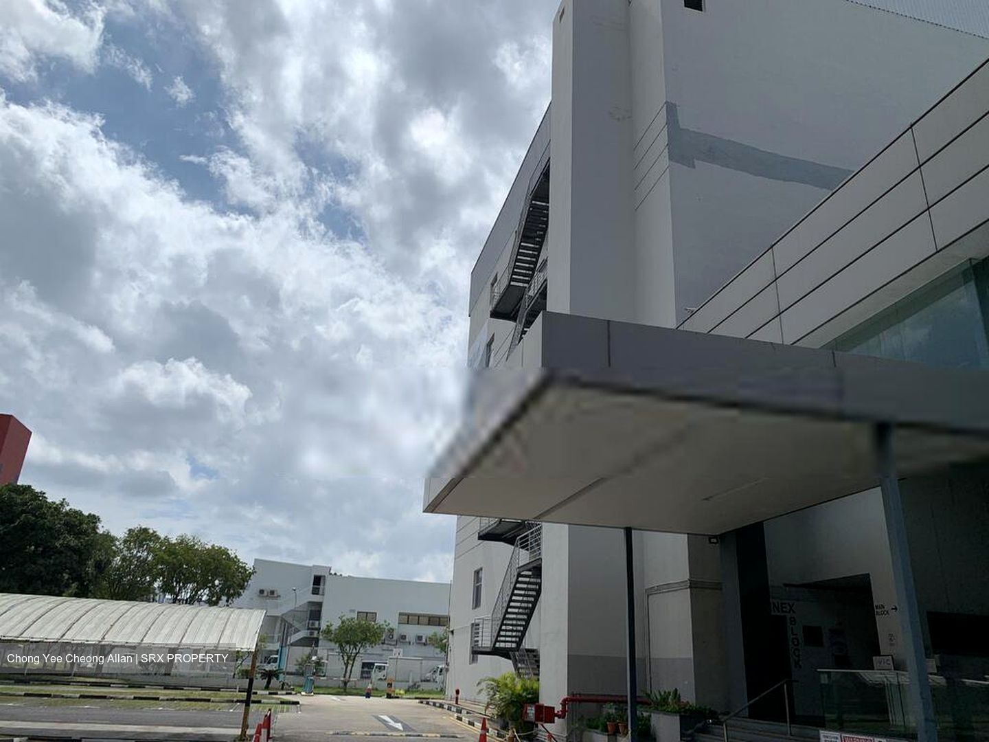 Junyuan Secondary School (D18), Factory #639005571